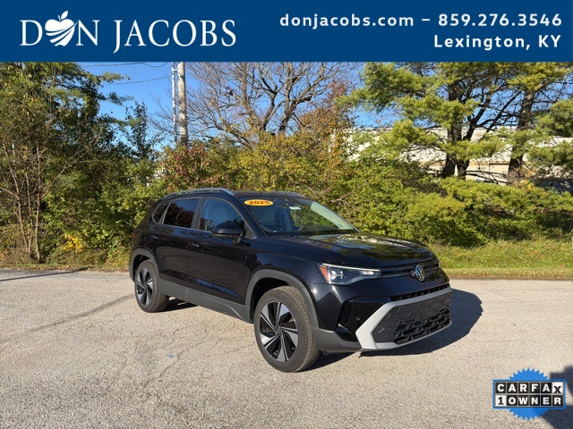 2025 Volkswagen Taos SE