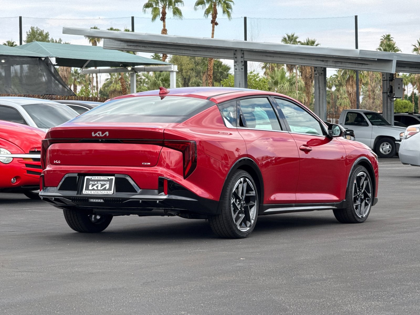 2025 Kia K4 GT-Line photo 3