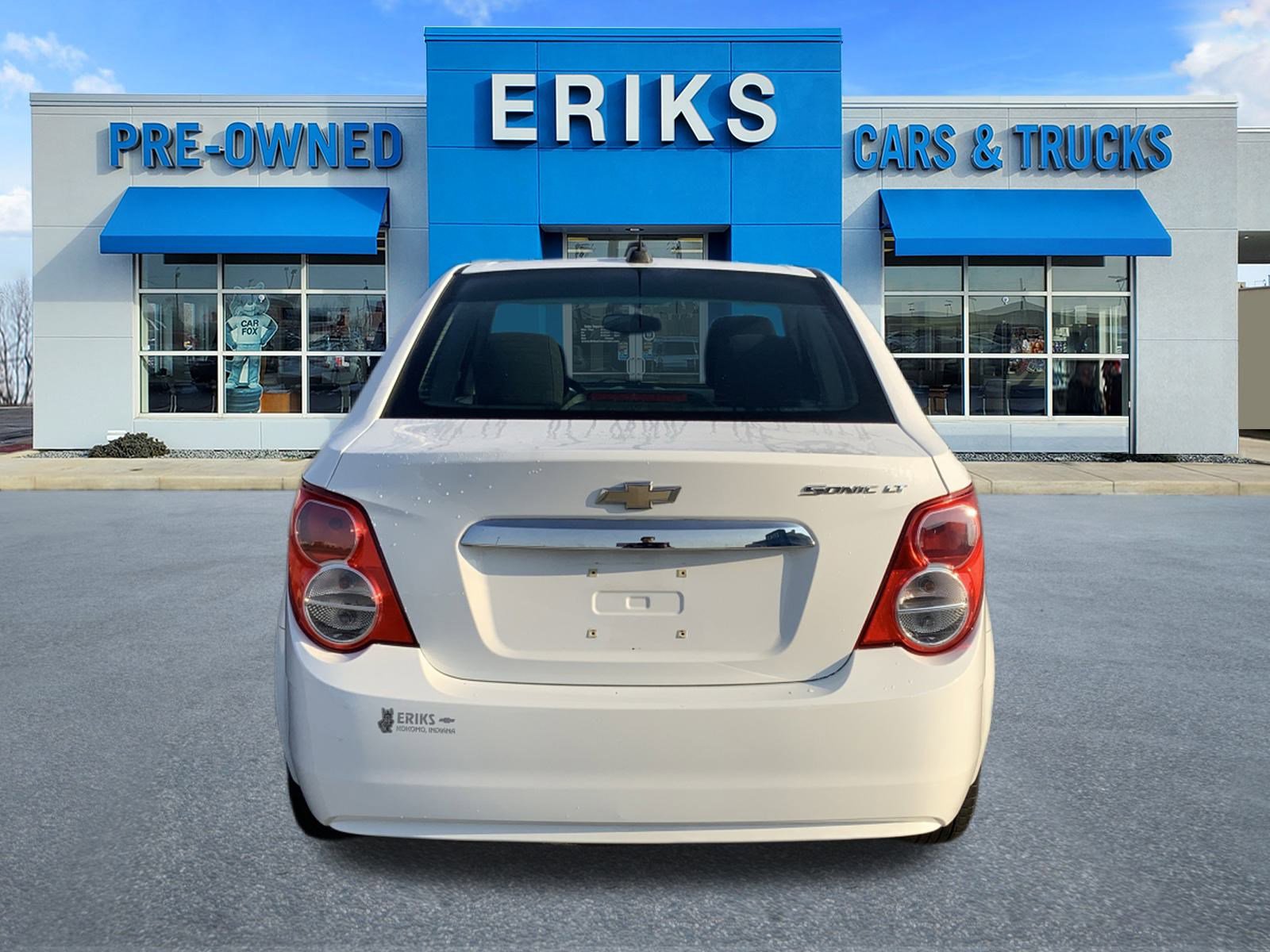 2015 Chevrolet Sonic LT photo 7