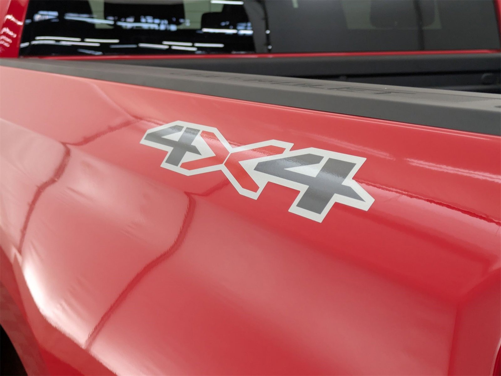 2024 Chevrolet Silverado 1500 LT photo 14