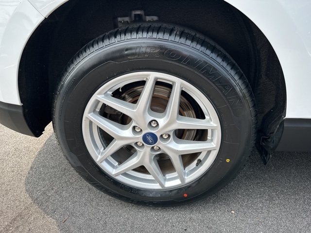 2022 Ford Edge SEL photo 30