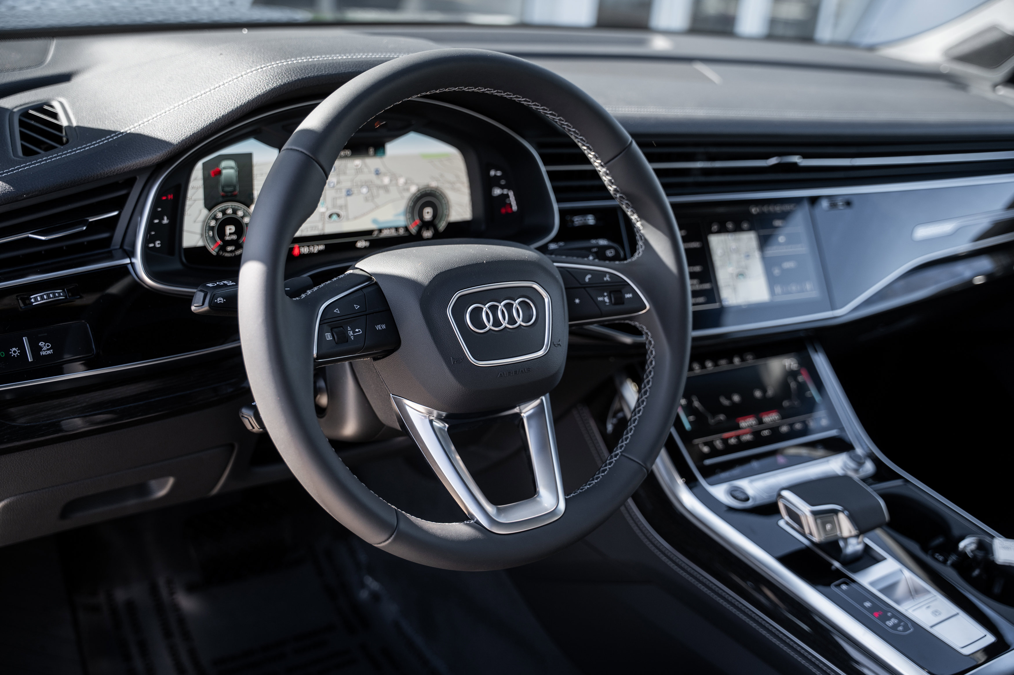 2026 Audi Q7 Premium Plus photo 4