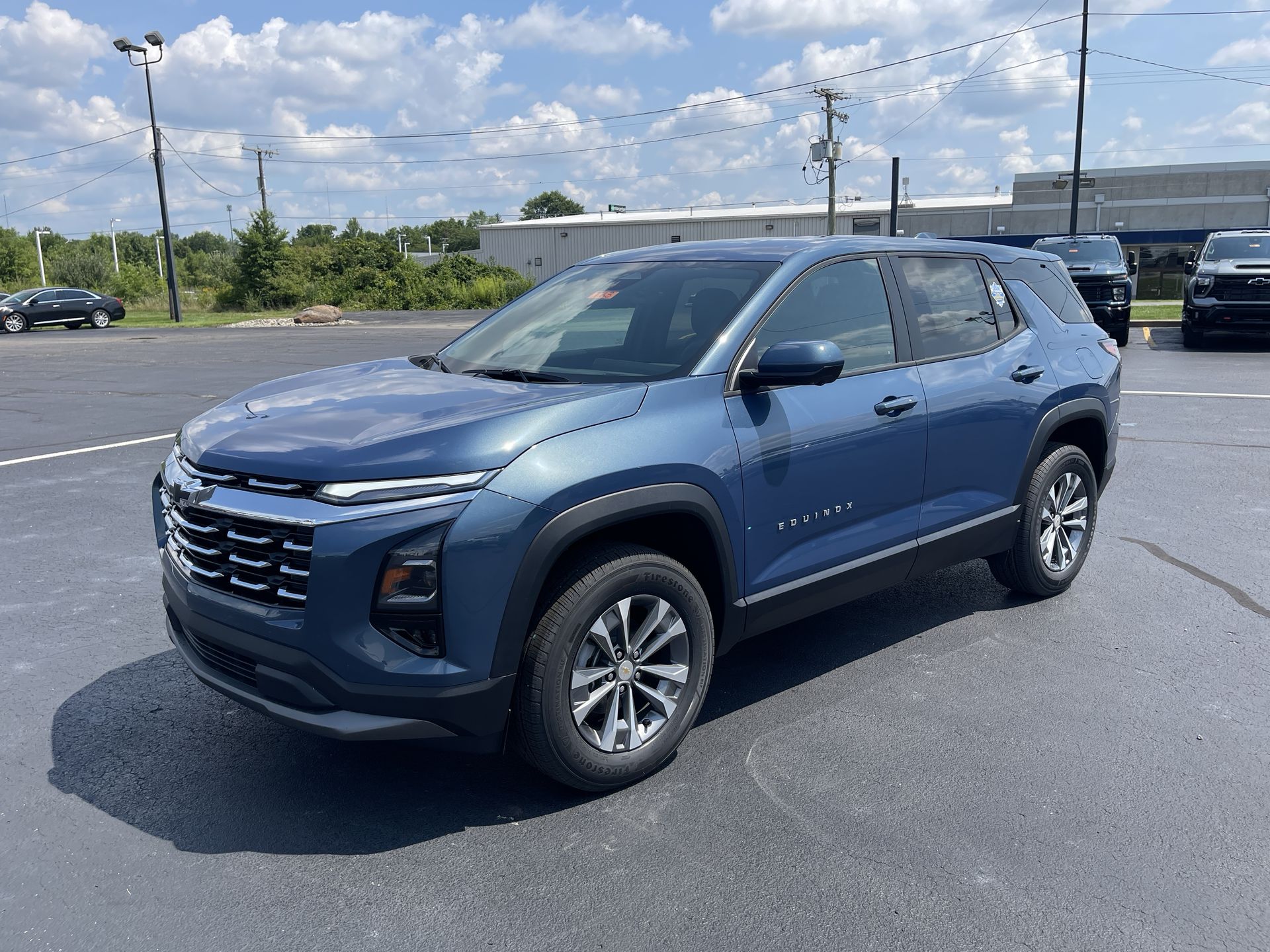 2026 Chevrolet Equinox LT photo 4