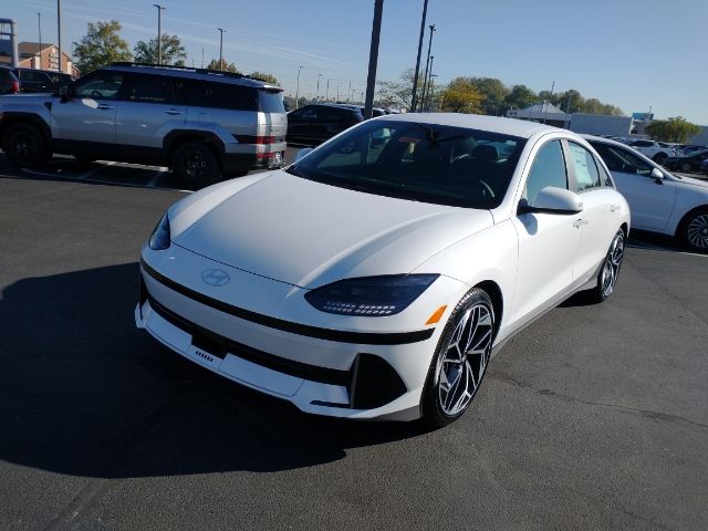 2025 Hyundai Ioniq 6 SEL photo 3