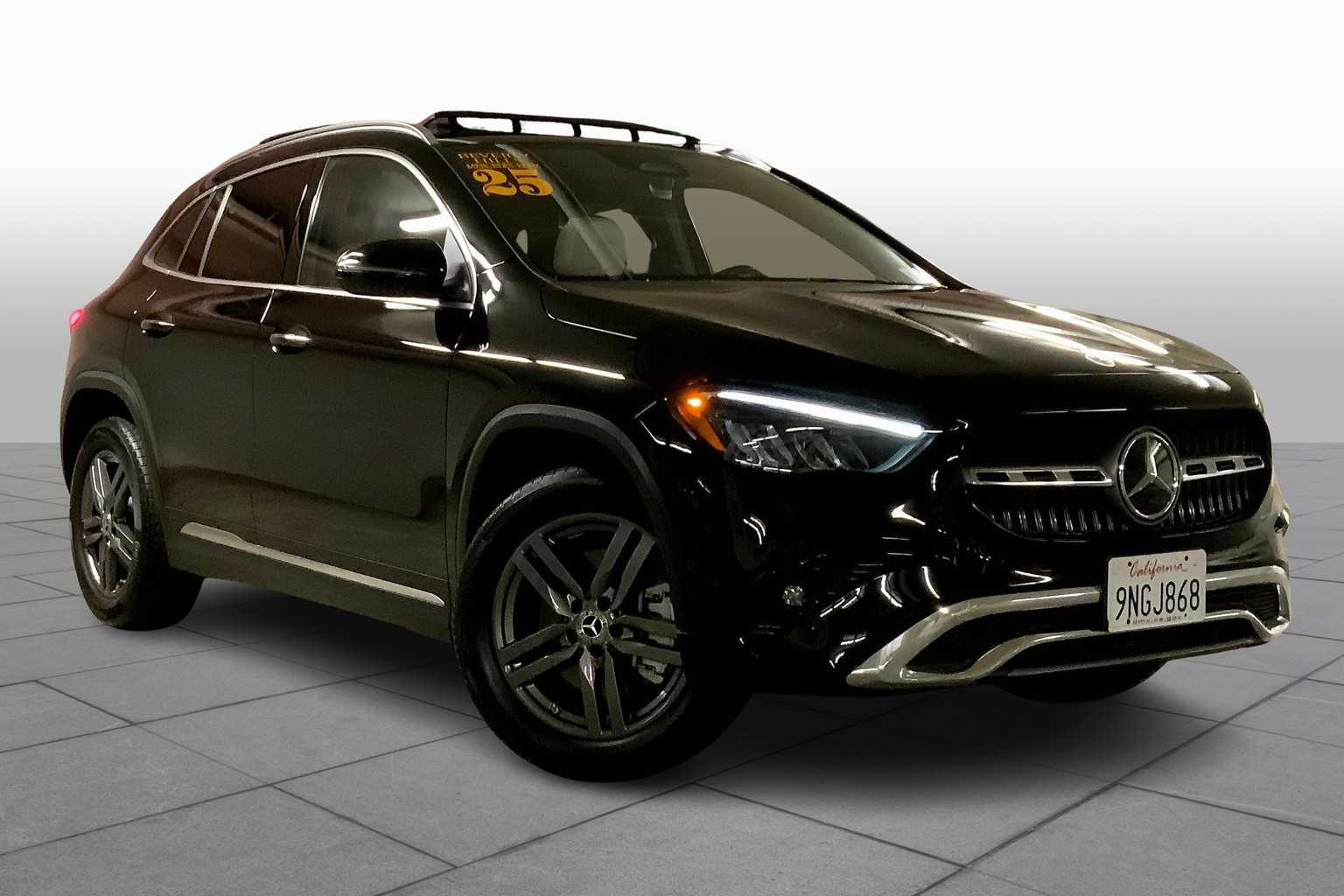 2025 Mercedes Benz GLA 250 4MATIC photo 2