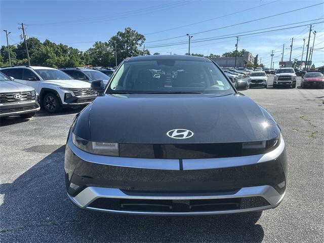 2025 Hyundai Ioniq 5 SE photo 2