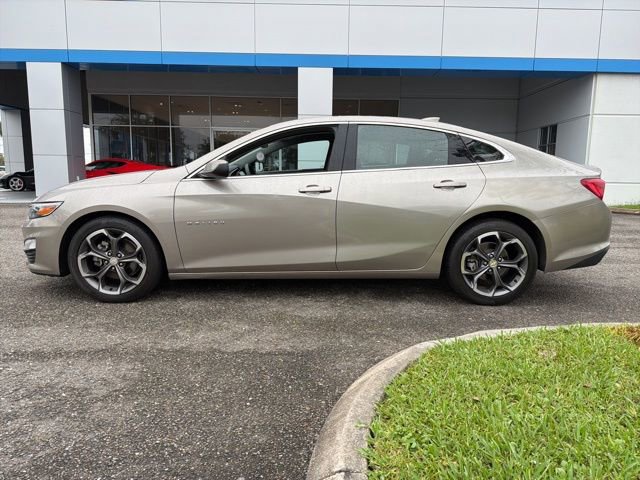 2023 Chevrolet Malibu 1LT photo 3