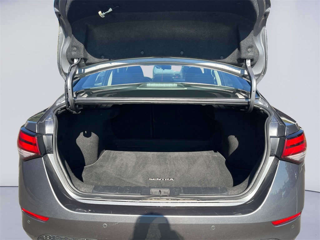 2024 Nissan Sentra SV photo 19