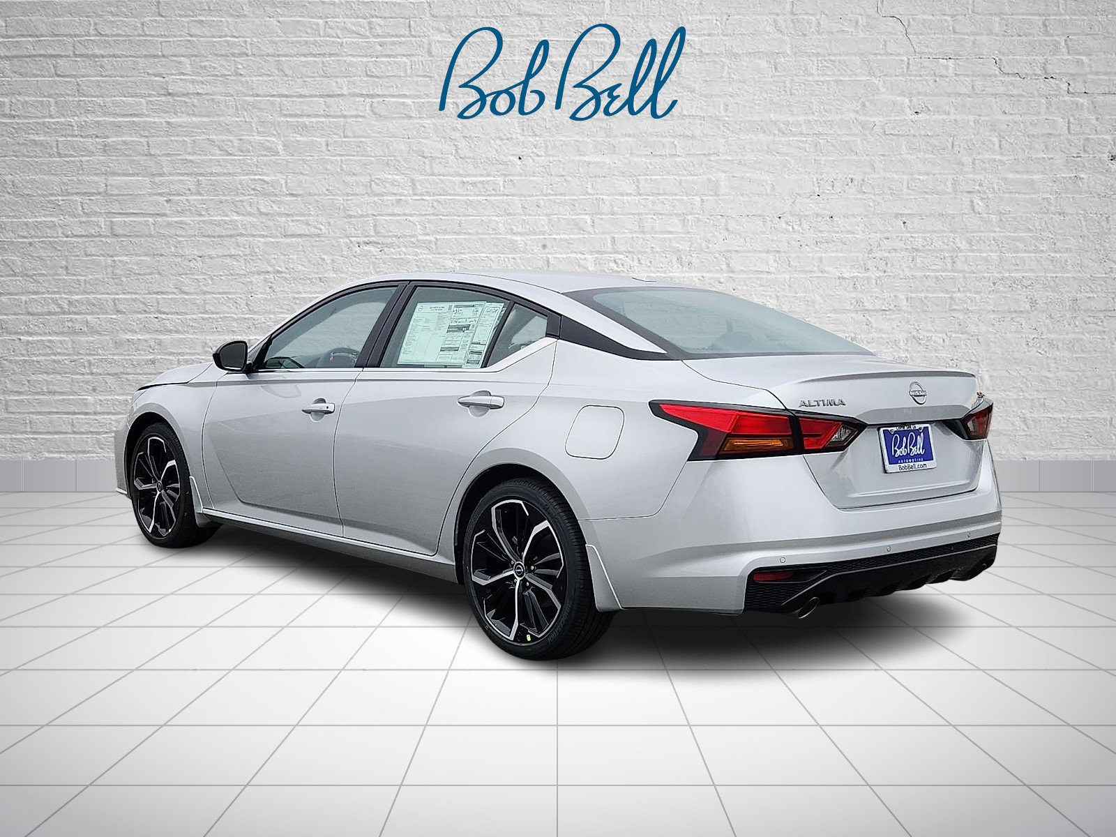 2025 Nissan Altima 2.5 SR photo 3