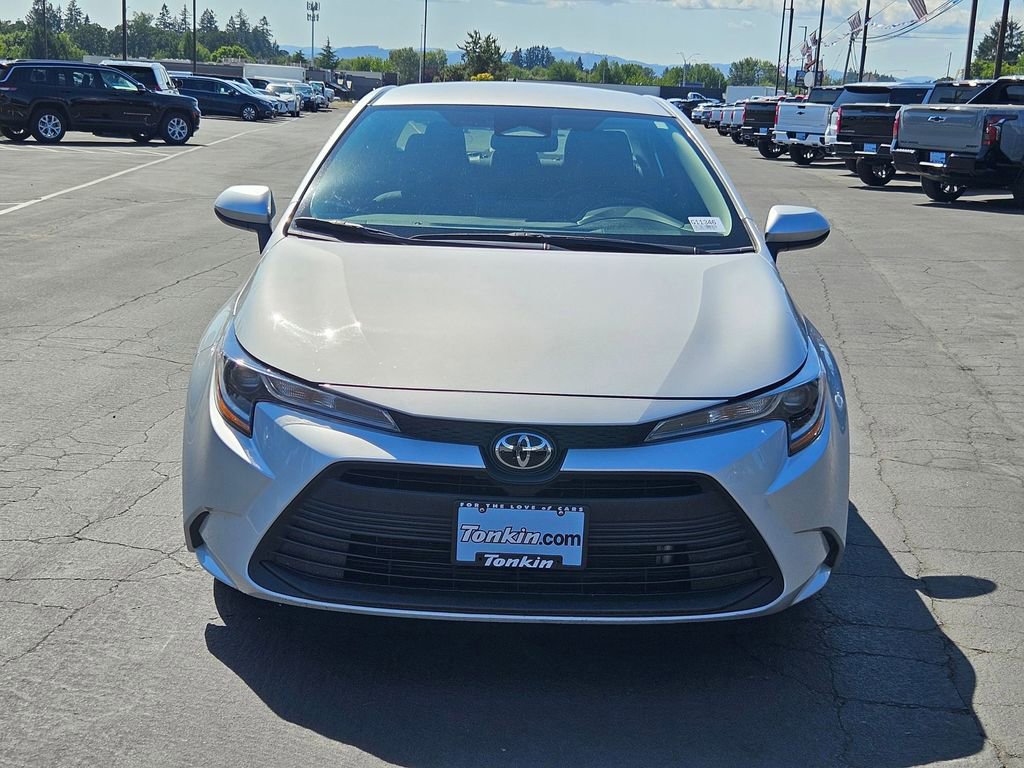 2023 Toyota Corolla LE photo 8