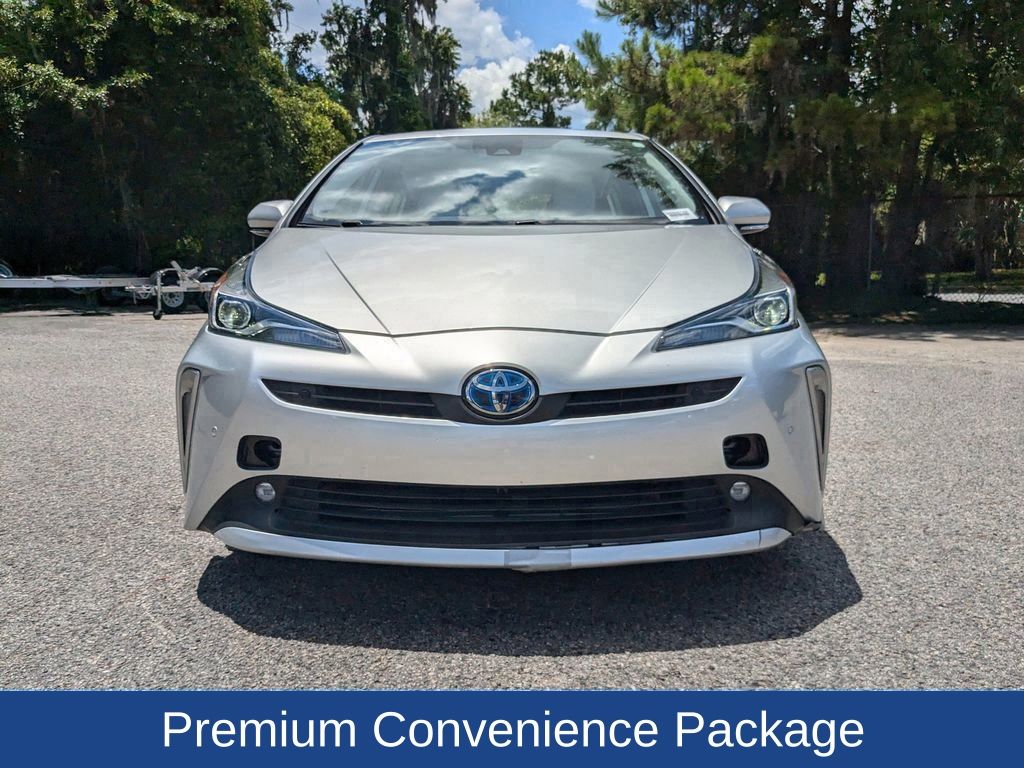 2022 Toyota Prius Limited photo 7