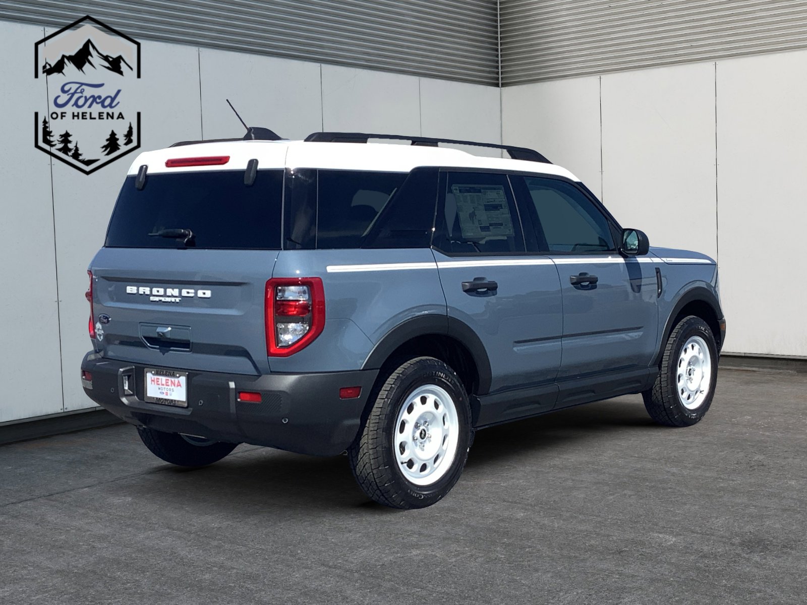 2025 Ford Bronco Sport Heritage photo 2
