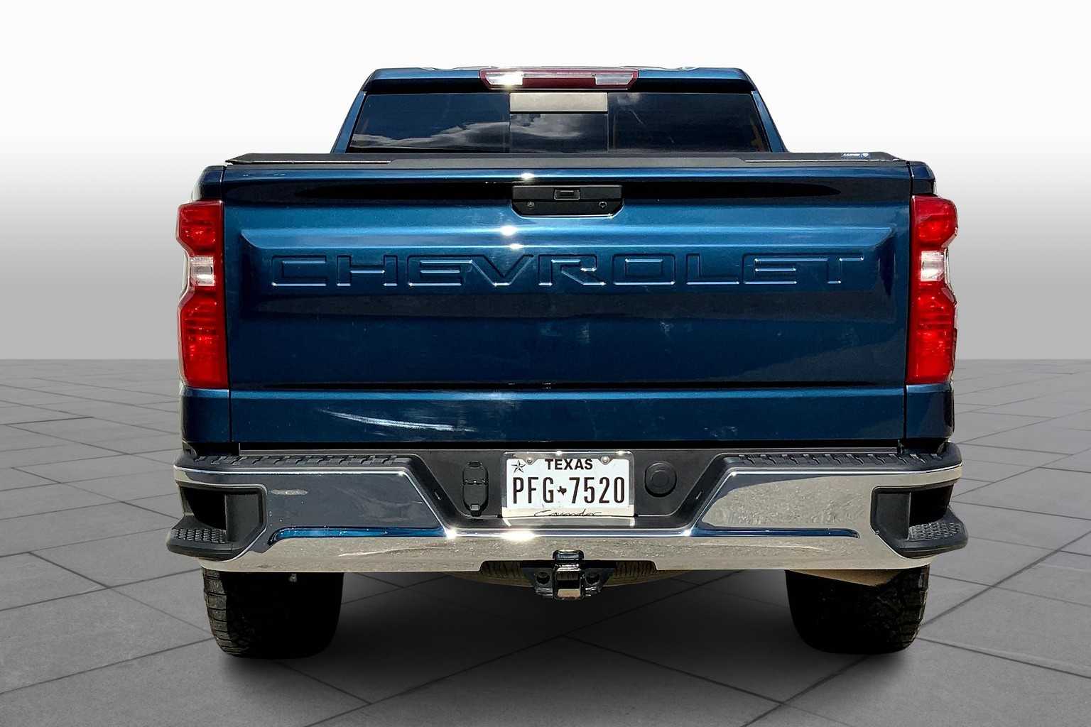 2020 Chevrolet Silverado 1500 LT photo 4