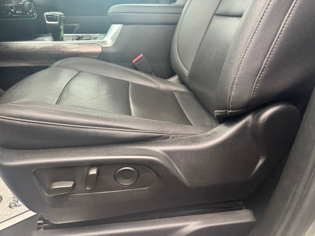 2023 Chevrolet Silverado 1500 LTZ photo 12