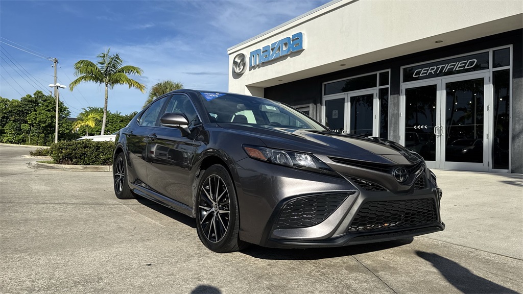 2023 Toyota Camry SE photo 30