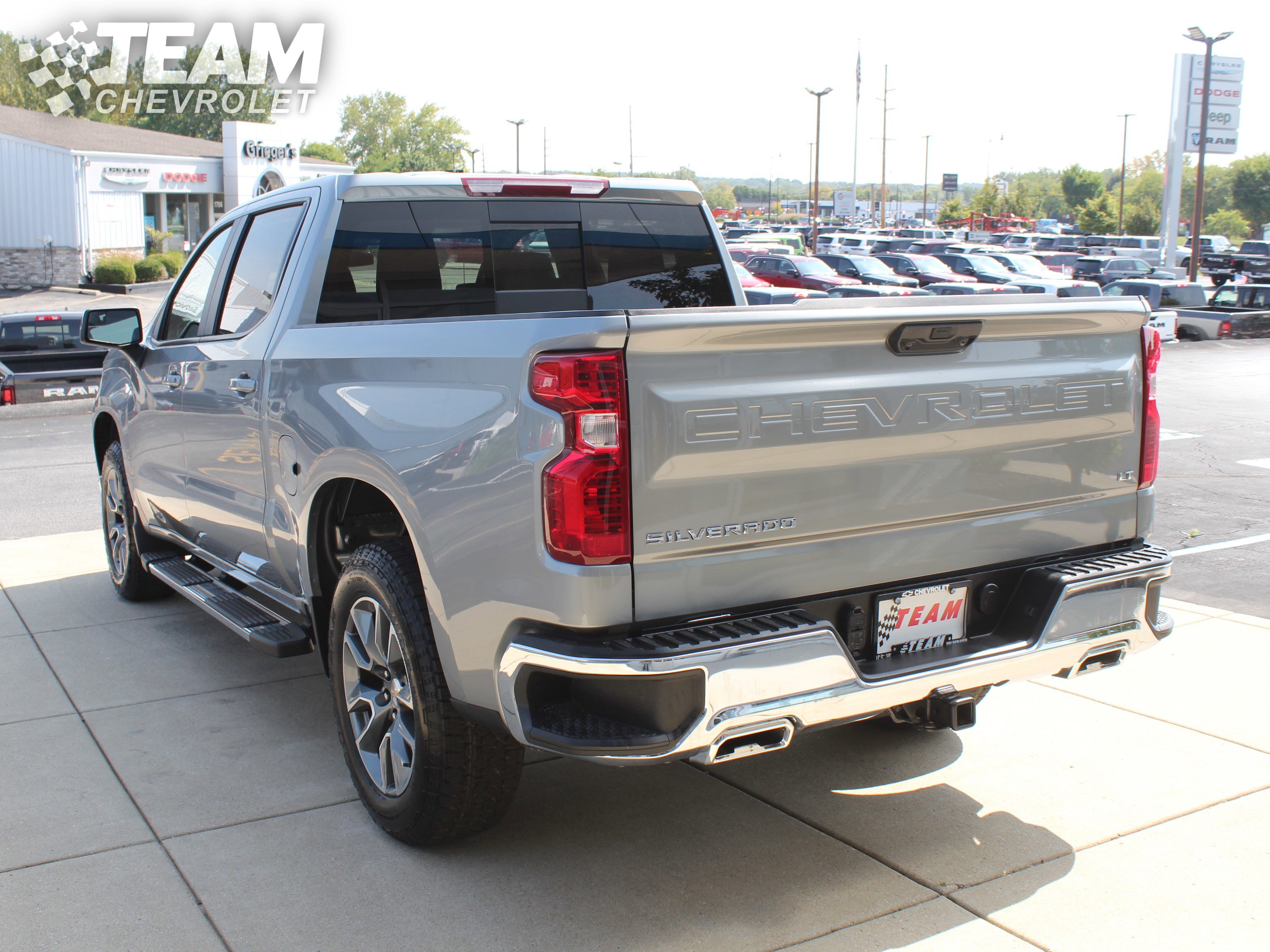 2026 Chevrolet Silverado 1500 LT photo 6