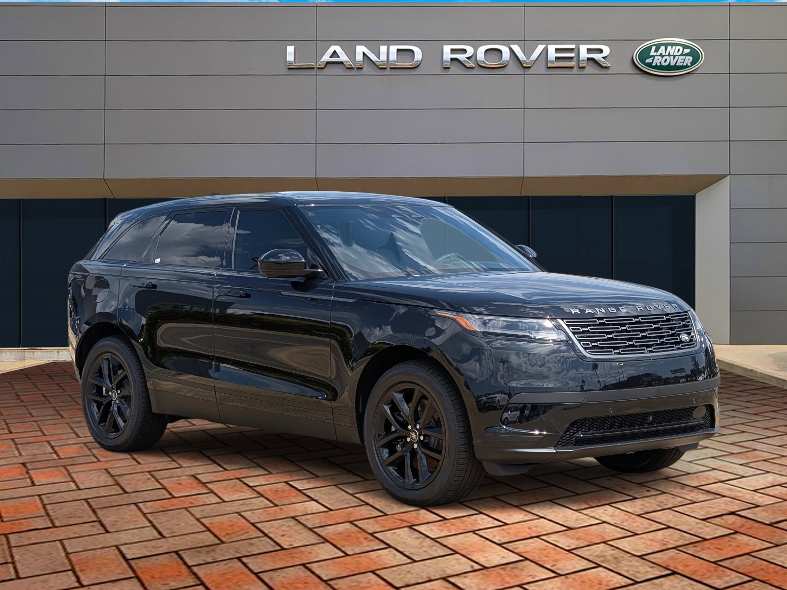 2026 Land Rover Range Rover Velar S photo 3