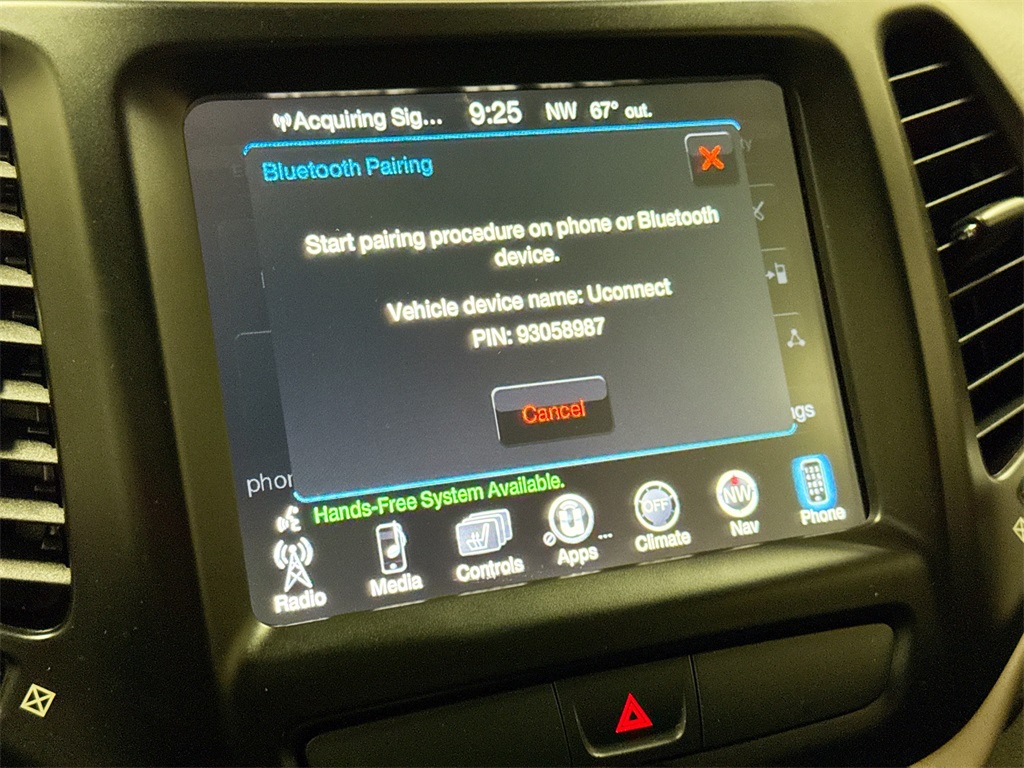 2016 Jeep Cherokee Limited photo 26