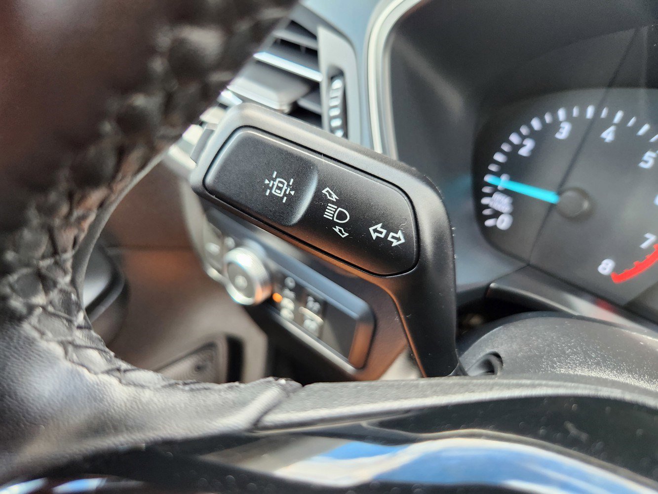 2022 Ford Escape SEL photo 20
