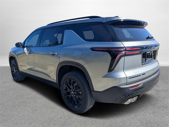 2026 Chevrolet Traverse photo 3