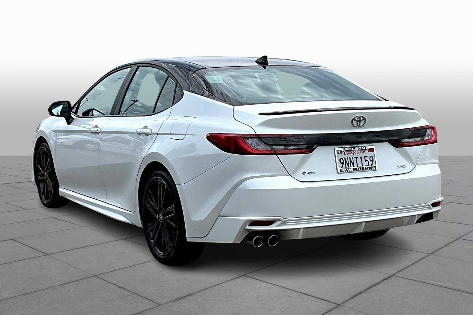 2025 Toyota Camry XSE photo 10