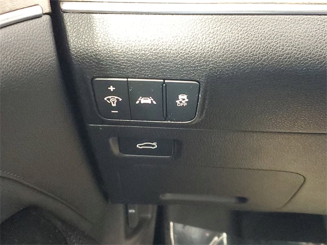 2024 Kia K5 EX photo 13