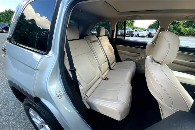 2022 Jeep Grand Cherokee Limited photo 23