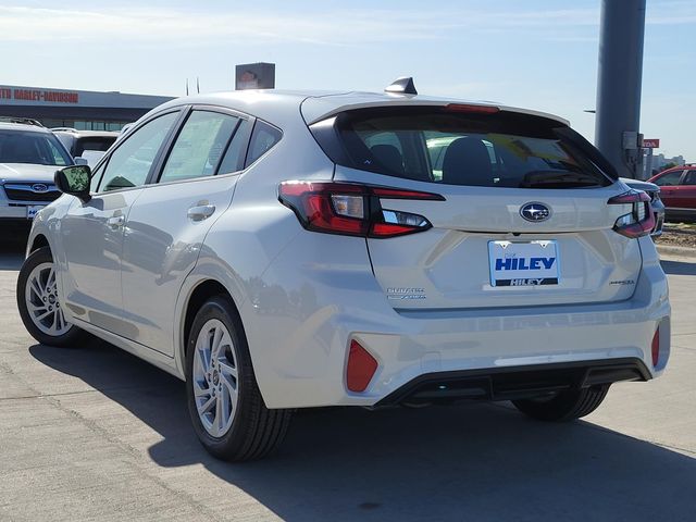 2025 Subaru Impreza Base photo 3