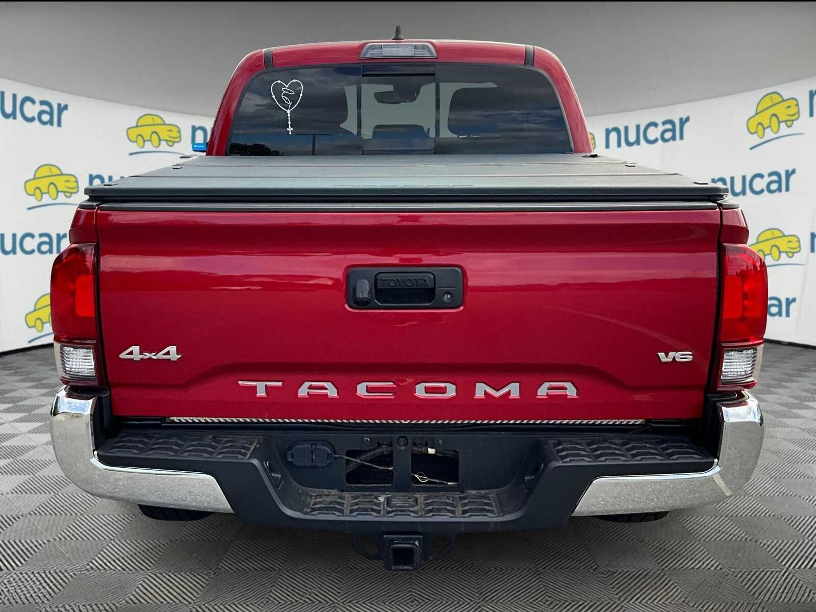 2020 Toyota Tacoma SR5 photo 3