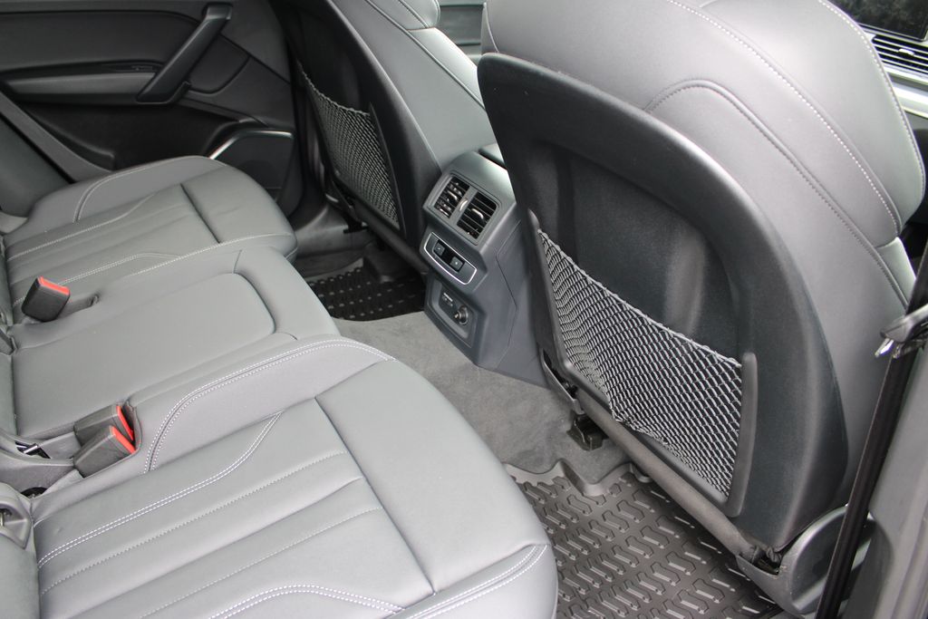 2024 Audi Q5 45 S line Premium photo 42