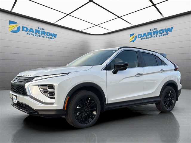 2026 Mitsubishi Eclipse Cross Black Edition's photo