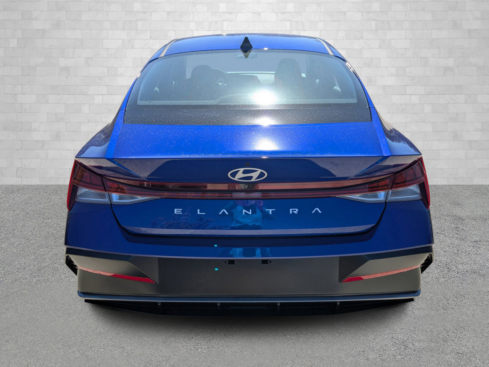 2025 Hyundai Elantra SEL Convenience photo 3