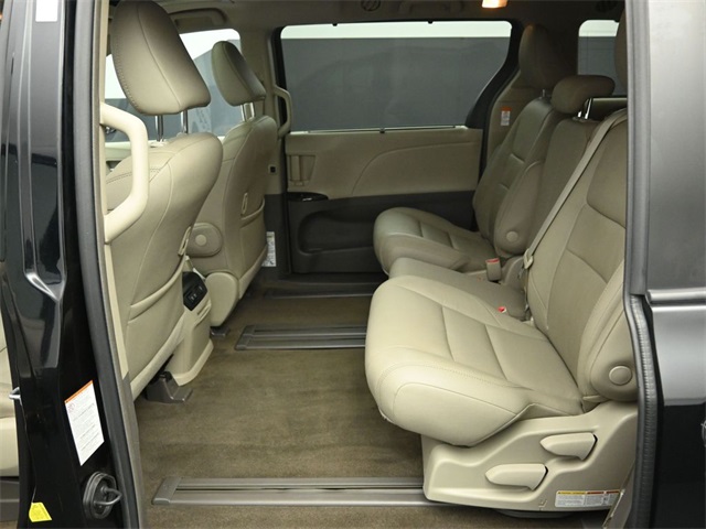 2018 TOYOTA SIENNA - Image 21