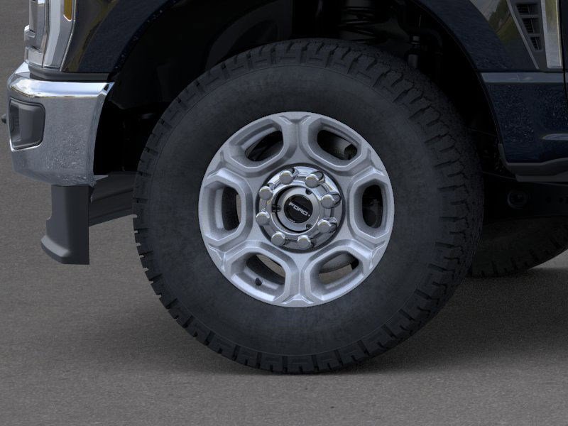 2026 Ford F-350 XLT photo 19