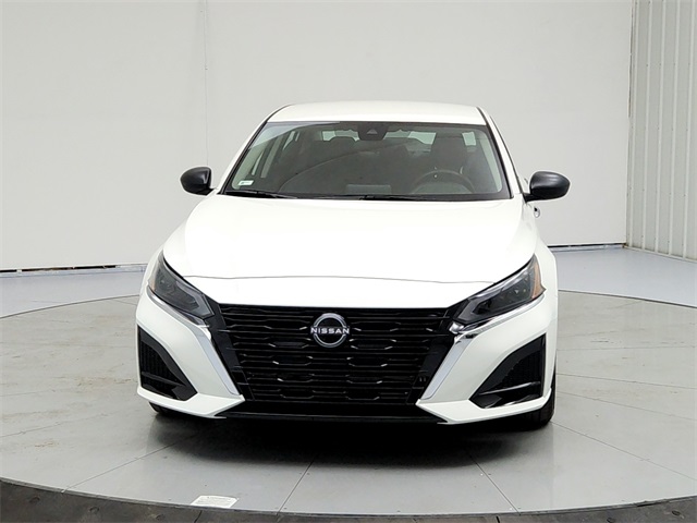 2025 Nissan Altima 2.5 S photo 2