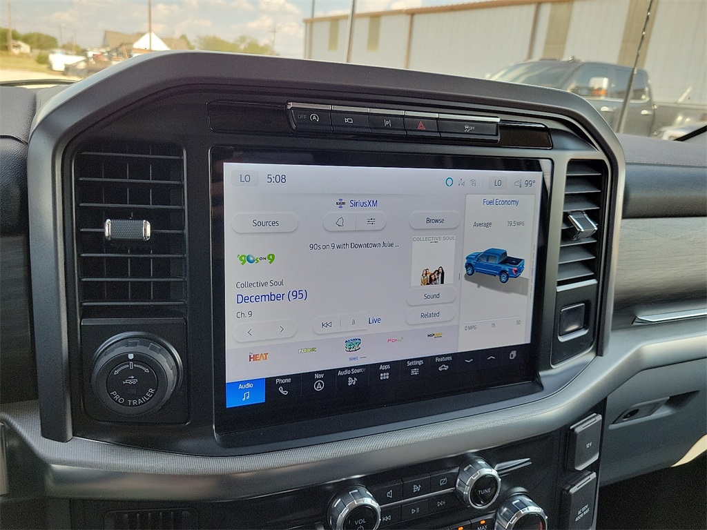 2024 Ford F-150 Lariat photo 19