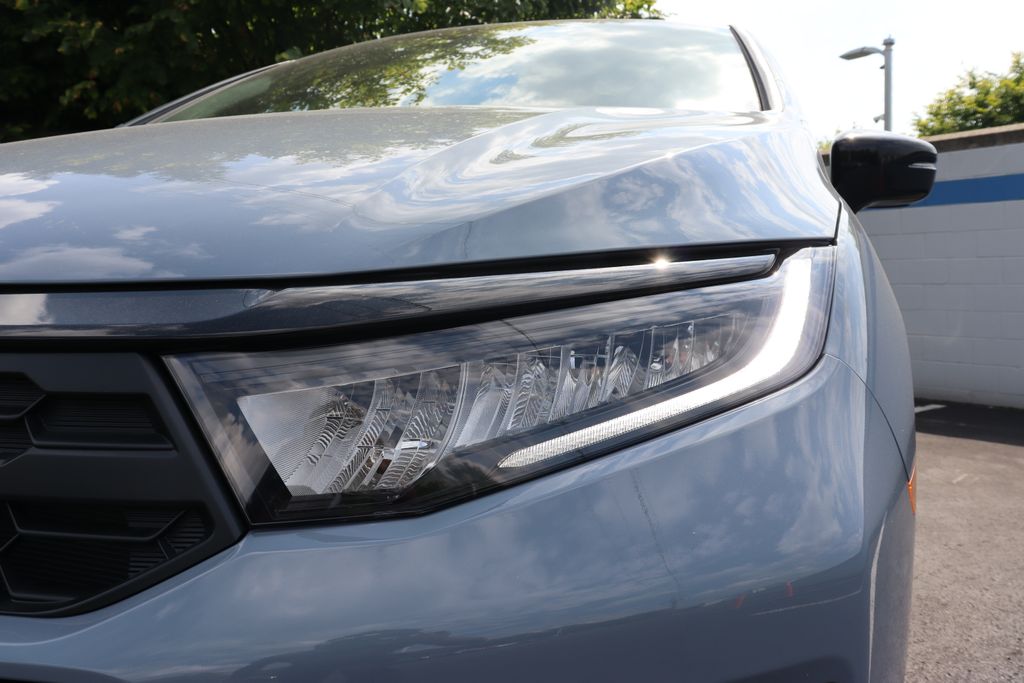 2026 Honda Odyssey photo 8