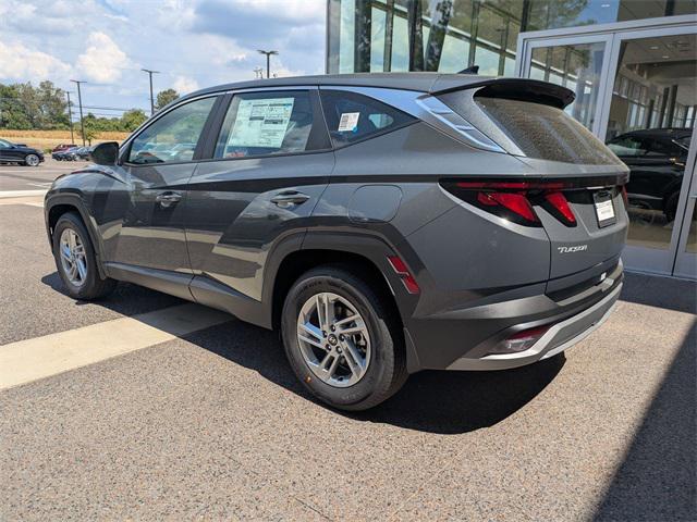 2025 Hyundai Tucson SE photo 2