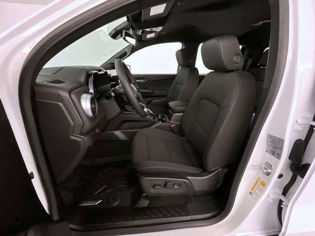 2025 Chevrolet Colorado Work Truck LT photo 9