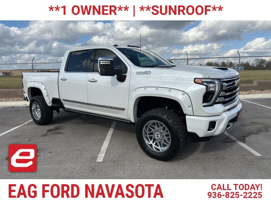 2024 Chevrolet Silverado 2500HD High Country's photo