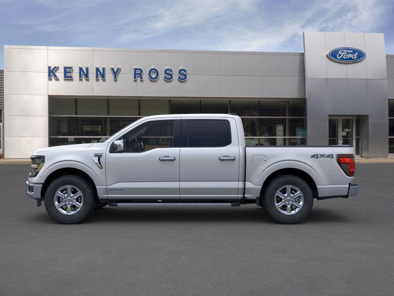 2025 Ford F-150 XLT photo 3