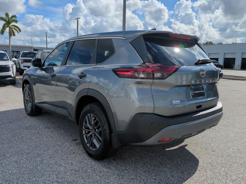 2023 Nissan Rogue S photo 2