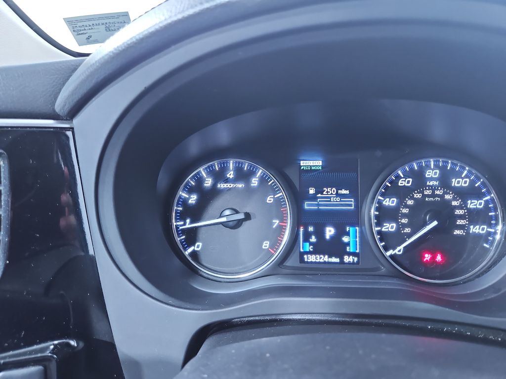 2017 Mitsubishi Outlander ES photo 13