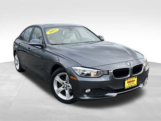 2013 BMW 3 Series 320i