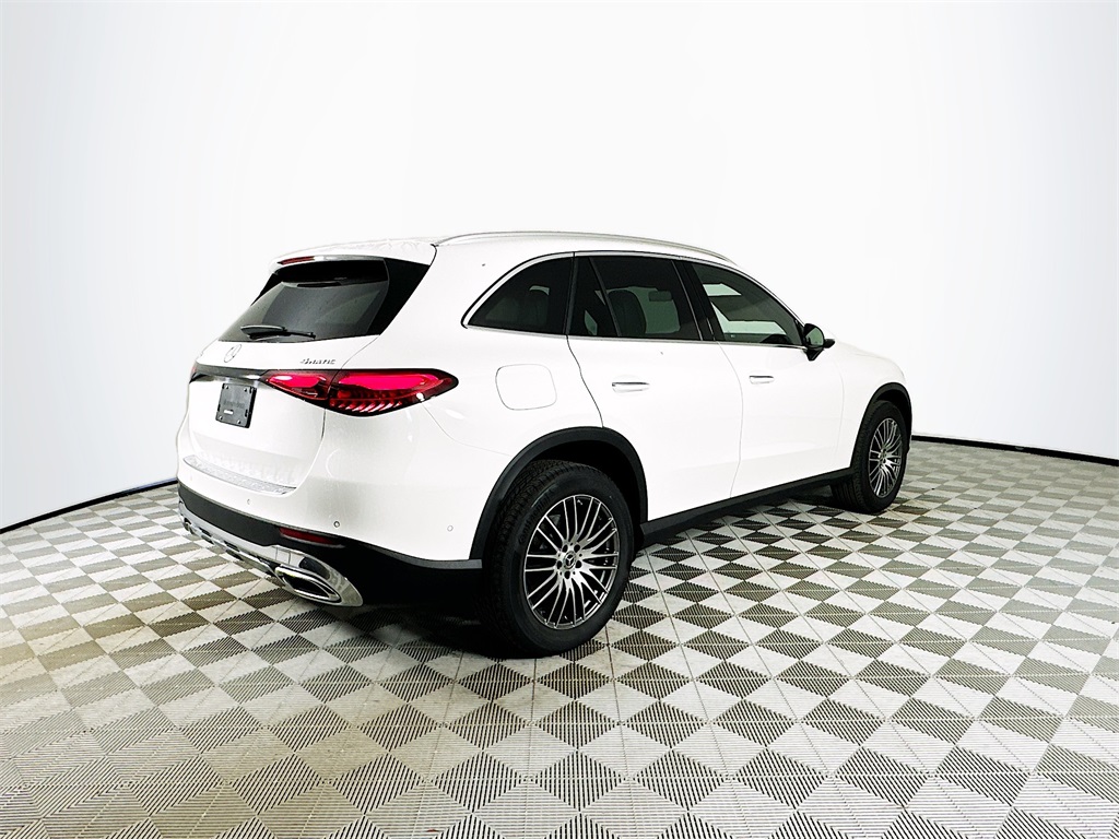 2026 Mercedes Benz GLC 300 4MATIC photo 7