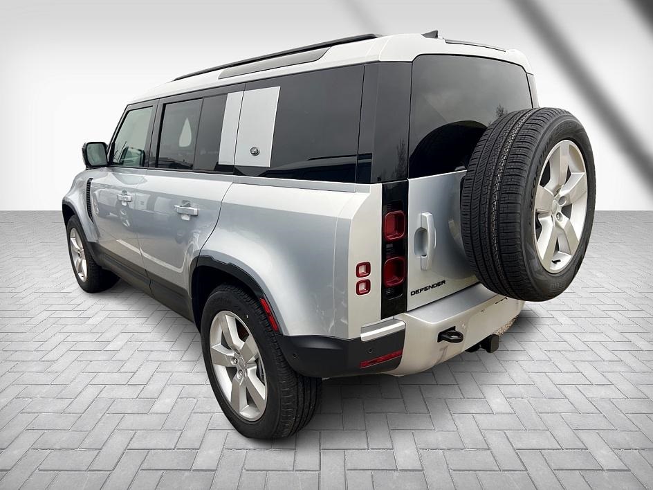 PreOwned 2024 Land Rover Defender 110 S 4D Sport Utility in Dayton