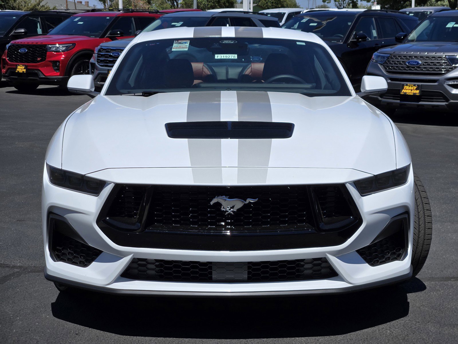 2025 Ford Mustang GT Premium photo 2