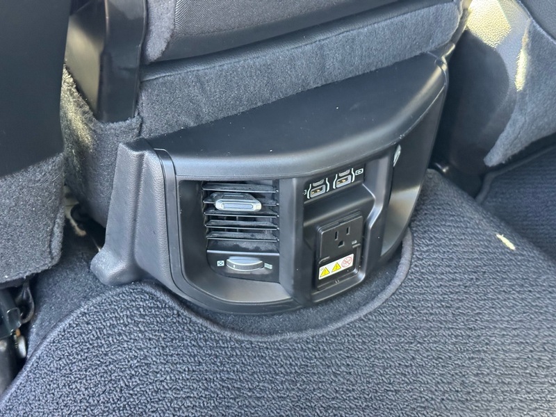 2024 Ram 2500 Laramie photo 17
