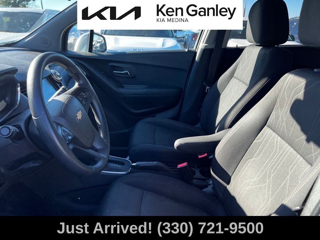 2017 Chevrolet Trax LT photo 11
