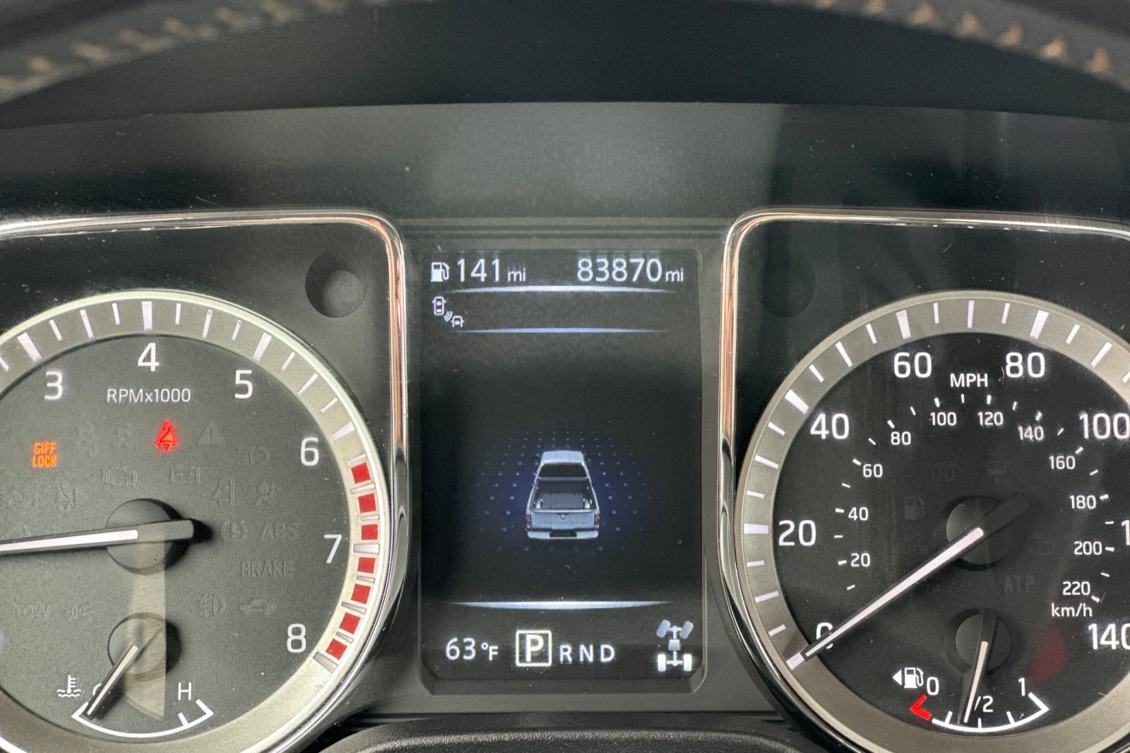 2018 Nissan Titan PRO-4X photo 19